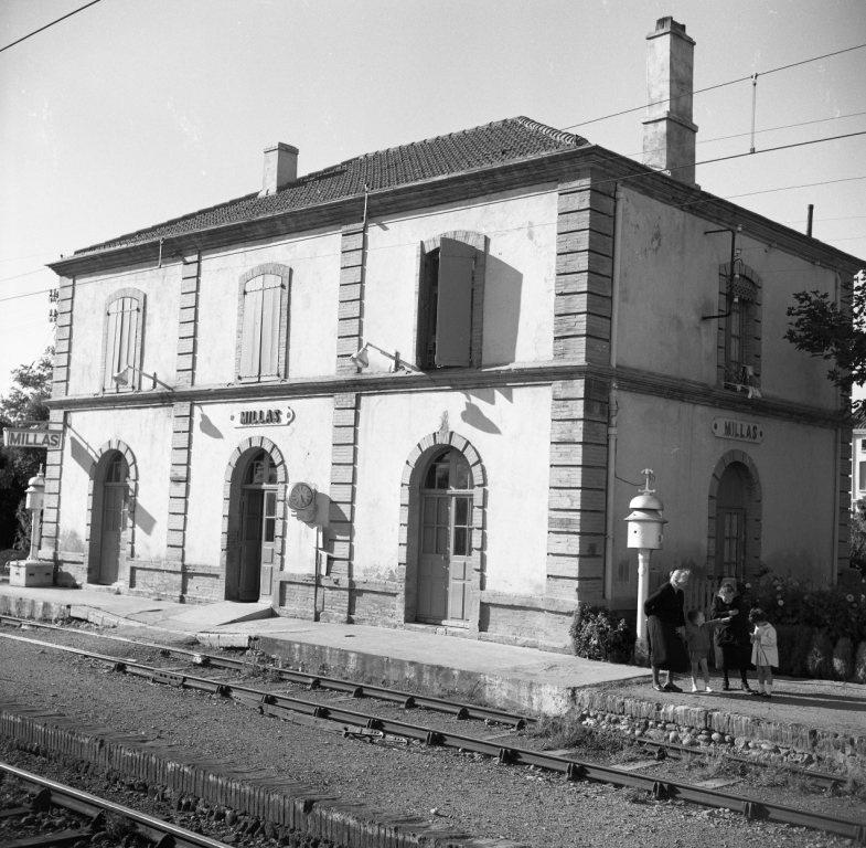 La Gare De Millas Chambres D'Hotes Zewnętrze zdjęcie